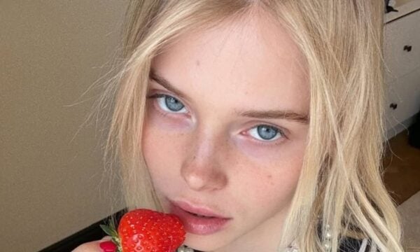 Μilkshake Blonde: Η ξανθιά απόχρωση μαλλιών που σαρώνει τις τάσεις