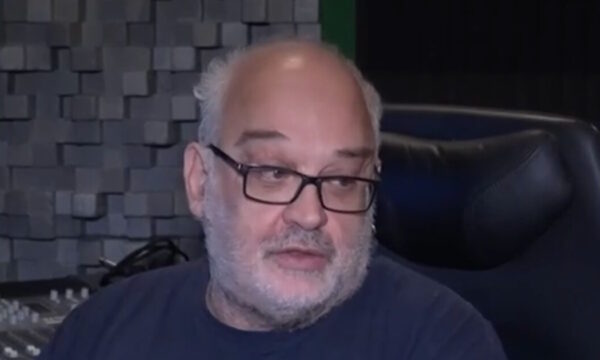 Γιώργος Μουκίδης αποκαλύπτει για το αφιέρωμα στον Βασίλη Καρρά: «Εκτός από ελάχιστες εξαιρέσεις, οι υπόλοιποι εκτέθηκαν»