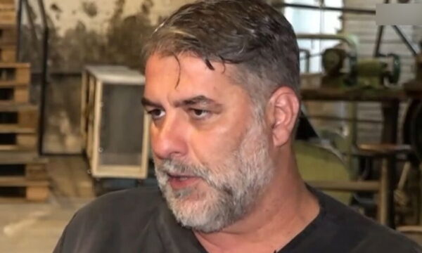 Βασίλης Μπισμπίκης: «Παρά το έμφραγμα, εξακολουθώ να αψηφώ την υγεία μου, έχω την αυτοκαταστροφή»