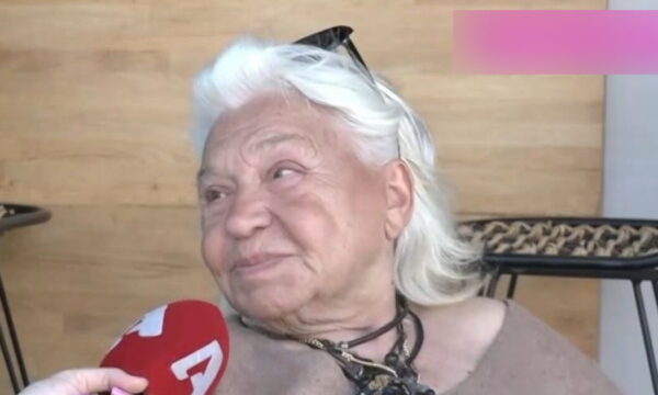 Τιτίκα Στασινοπούλου αποκαλύπτει: «Η Αλίκη Βουγιουκλάκη έκανε ενέσιμες θεραπείες από πρόβατα για να διατηρήσει τη νεότητά της»