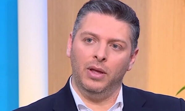 Βασίλης Τσεκούρας: «Αγνόησα τα προειδοποιητικά σήματα του σώματός μου παρά τους έντονους πόνους στο στήθος»
