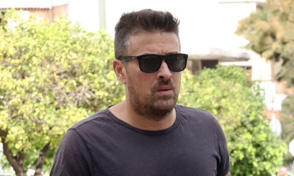 Γιάννης Αϊβάζης: Η πρώτη δημοσίευση μετά την αποκάλυψη της Μαρίας Κορινθίου για τη νέα της σχέση
