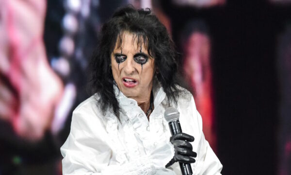 Ο Alice Cooper live στην Ελλάδα: Μια βραδιά πυρετώδης με rock, θέαμα και στιλ