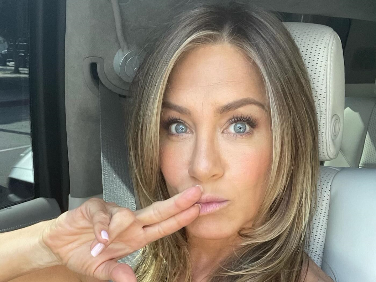 Τζένιφερ Άνιστον: Η 56χρονη ηθοποιός βρήκε ξανά τον έρωτα – Ο άνδρας ... Τζένιφερ Άνιστον: Η 56χρονη ηθοποιός βρήκε ξανά τον έρωτα – Ο άνδρας ...