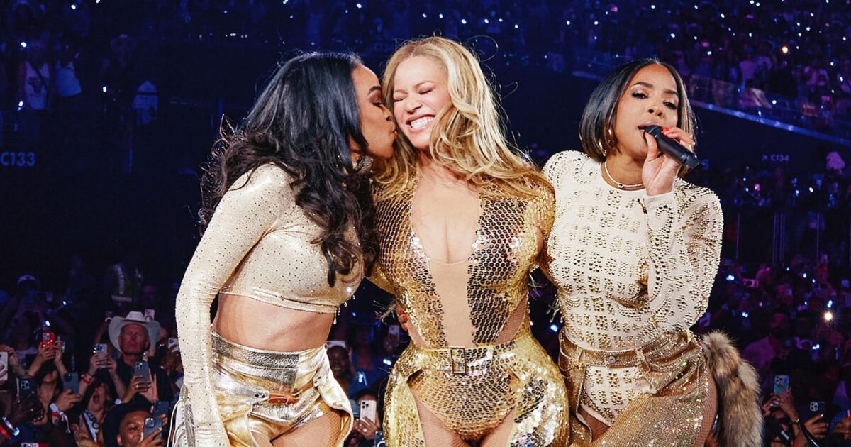 Beyoncé: Το Cowboy Carter Tour έκλεισε με το θρυλικό reunion των Destiny’s Child – Πόσο πιο λαμπερό το θέλεις;