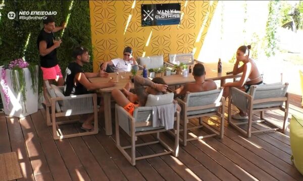 Big Brother: Έντονη κόντρα για το διπλό κρεβάτι – Οι προκλητικές ερωτήσεις που άναψαν τα αίματα