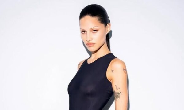 Το «Daytime Smoky Eye» της Gabbriette εμπνέεται από τη δεκαετία του ’90