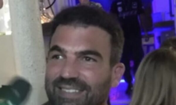 Δημήτρης Αλεξάνδρου: «Κουβέντα να γίνεται» – Η απάντησή του σε ερώτηση για τις φήμες σχέσεων