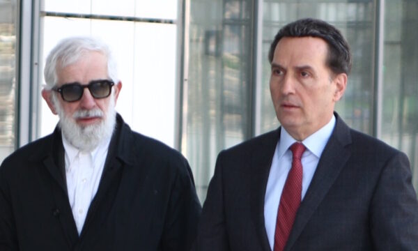 Μιχάλης Δημητρακόπουλος: «Αποκάλυψε ο κύριος Μίντζιας ότι προτρέψαμε τον Πέτρο Φιλιππίδη να πάρει Ozempic για να αδυνατίσει»