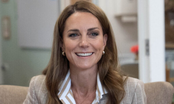 Kate Middleton: Το κομψό στιλ βασίζεται σε έξυπνους συνδυασμούς όχι σε νέες αγορές