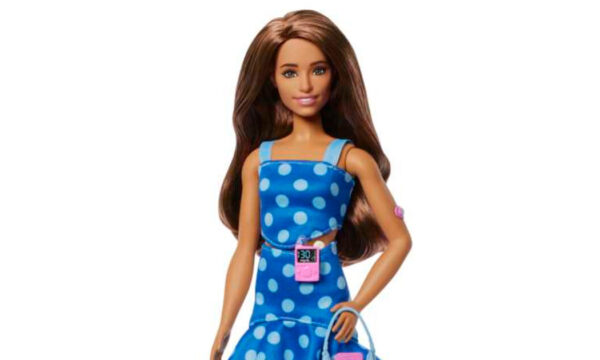 Η Barbie® λανσάρει την πρώτη κούκλα με Σακχαρώδη Διαβήτη Τύπου 1, προωθώντας τη συμπερίληψη και εμπνέοντας τα παιδιά