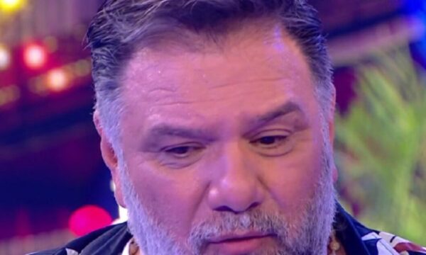 Γρηγόρης Αρναούτογλου – The 2Night Show: Το επιβλητικό φινάλε της σεζόν και η συγκινητική εμφάνιση της Νάνσυς Αντωνίου – «Συγκλονίζομαι»