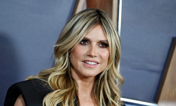 Heidi Klum: Με το εντυπωσιακό κούρεμα μοιάζει με θρύλο των 80’s