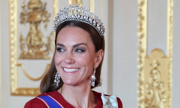 Kate Middleton: Τα 2 βασιλικά beauty looks που επέλεξε το τελευταίο 24ωρο