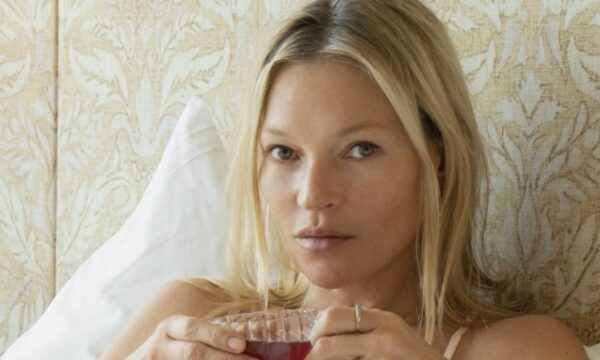 Kate Moss: Οριστικό τέλος για το brand ομορφιάς και ευεξίας «Cosmoss»