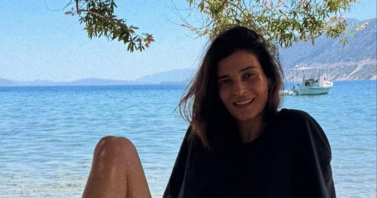 Αντιγόνη Κουλουκάκου: Το καυτό μπάνιο στην παραλία