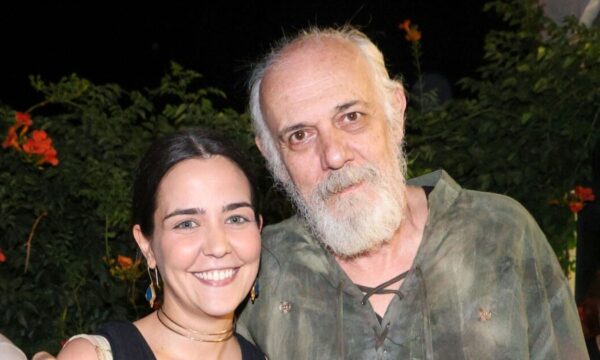 Μαριάννα Κιμούλη: Η κόρη του Γιώργου Κιμούλη βρήκε τον έρωτα – Ο σκηνοθέτης που την κατέκτησε
