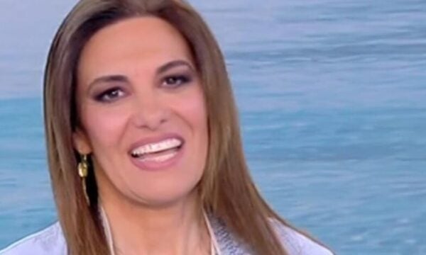 Φαίη Μαυραγάνη – «Καλημέρα»: Αποχαιρέτησε το κοινό και υποσχέθηκε επιστροφή τη νέα σεζόν
