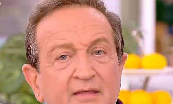 Σπύρος Μπιμπίλας για Πέτρο Φιλιππίδη: «Ήταν εξαιρετικά οδυνηρές οι στιγμές που βιώσαμε με τα κορίτσια»