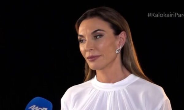 Τατιάνα Στεφανίδου: «Μια από τις μεθόδους για να ακουστεί η φωνή του πολίτη θα είναι το κοινό στο στούντιο»