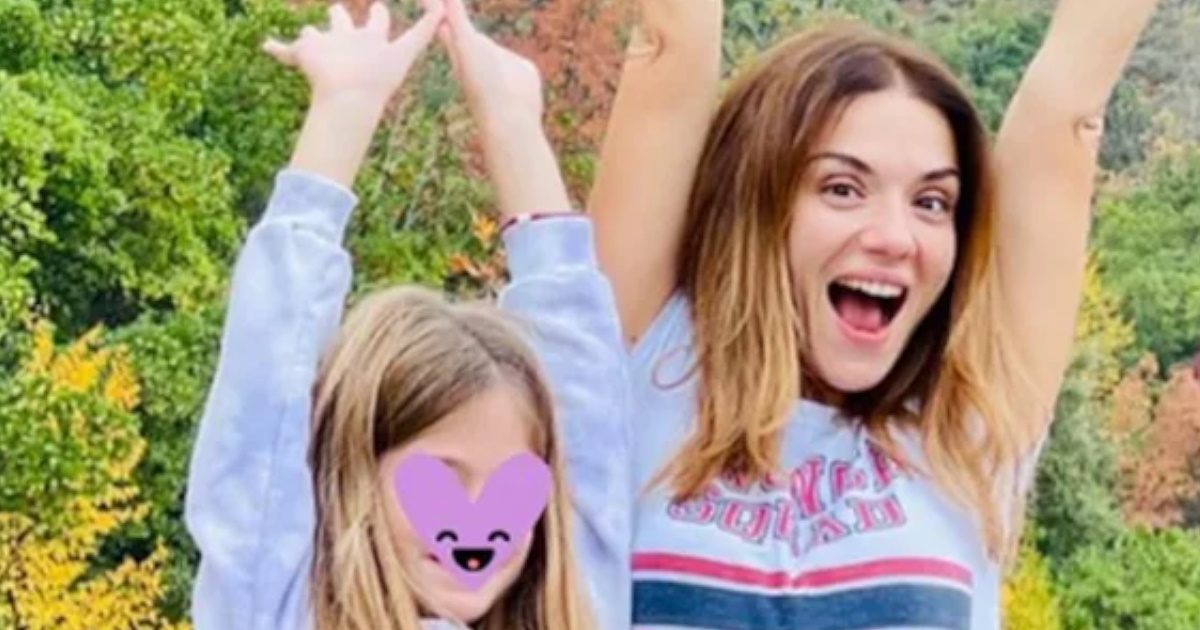 Βάσω Λασκαράκη: Αποχωρίστηκε για πρώτη φορά την κόρη της – Το συγκινητικό μήνυμα για τη 12χρονη κόρη της