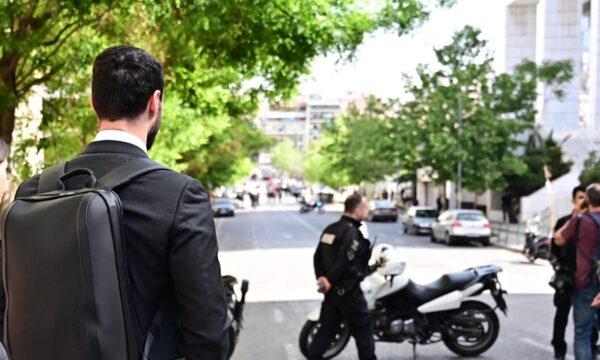 Κίνδυνος βόμβας σε οικία δημοσιογράφου στο Νέο Ψυχικό