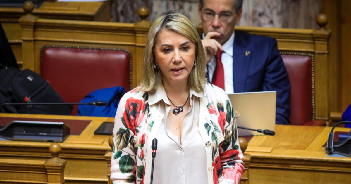 Ζέττα Μακρή: Κατηγορούμενος δημοσιογράφος για εκβιασμό της βουλευτή της ΝΔ
