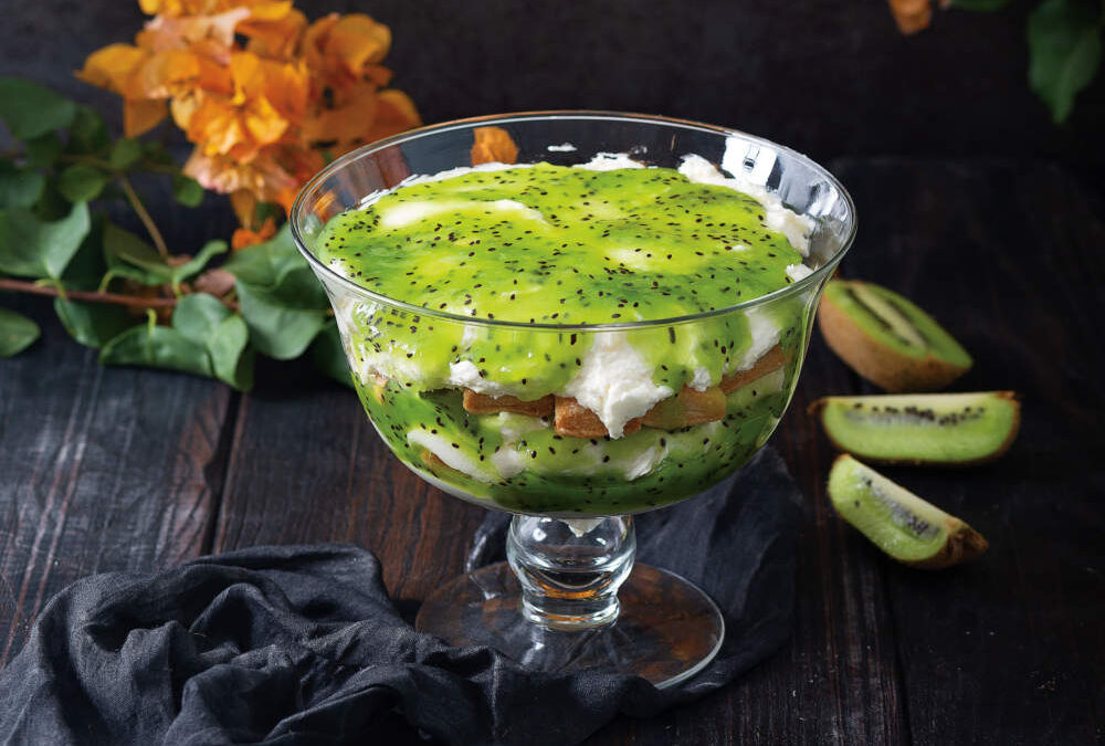 Trifle με σάλτσα ακτινίδιο