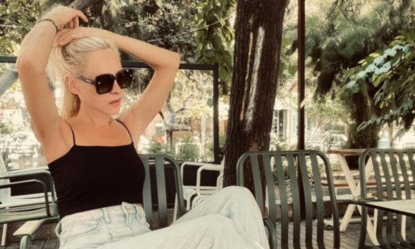 Φαίη Ξυλά: Η Ανεπιτήδευτη εμφάνιση που θα λατρέψεις να υιοθετήσεις