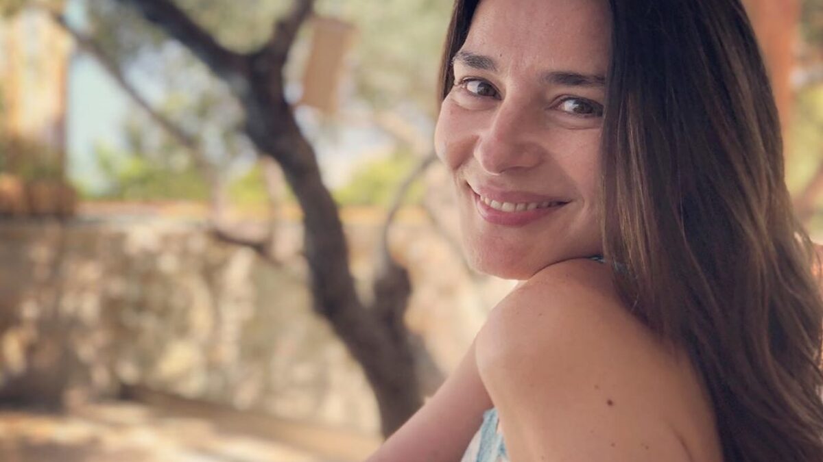 Μαρία Ναυπλιώτου: Οι εντυπωσιακές λήψεις με μαγιό στην παραλία