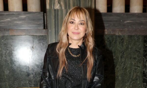 Μελίνα Ασλανίδου: «Τα social media μας στερούν την ψυχή και την καθημερινότητα»