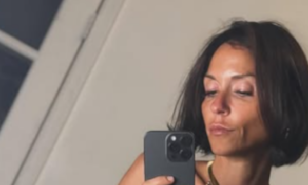 Σοφία Καρβέλα: Στυλιστικές στιγμές από την εβδομάδα της στη Νέα Υόρκη