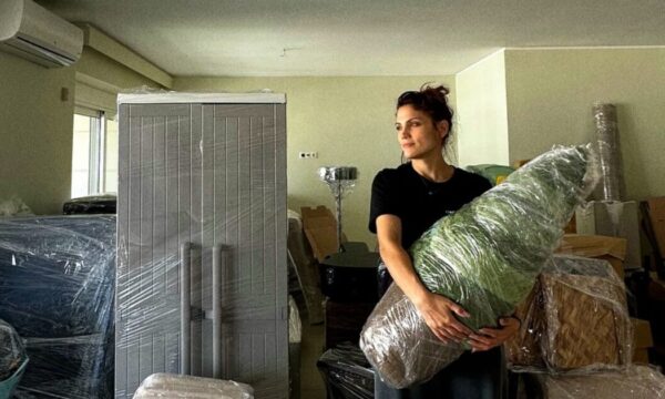 Μαίρη Συνατσάκη: Αλλάζει ξανά σπίτι – «Όχι πάλι ρε παιδιά»