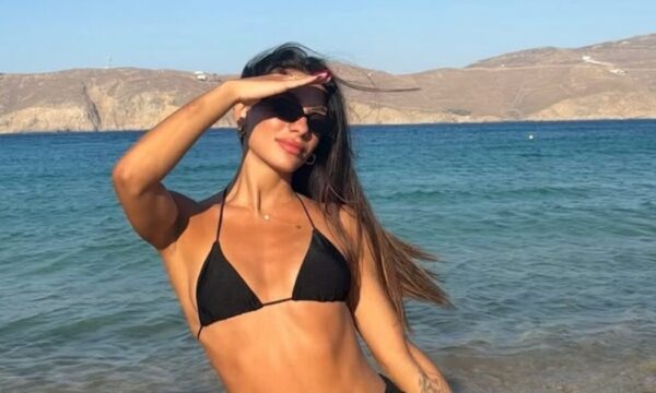 Ατύχημα για τη Μαριαλένα Ρουμελιώτη στις διακοπές της: Δείτε το βίντεο