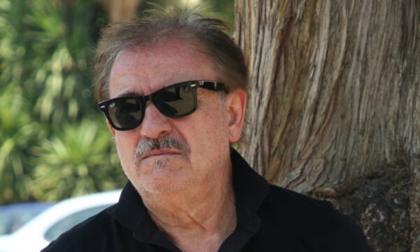 Μιχάλης Μητρούσης: «Είχα θυσιάσει τα πάντα για αυτό το θέατρο, είχα ρισκάρει την καριέρα μου»
