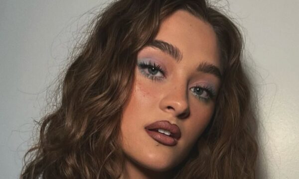 Το παστέλ glam μακιγιάζ που πρέπει να δοκιμάσεις αν επιθυμείς να ξεφύγεις από την παραδοσιακή γήινη παλέτα