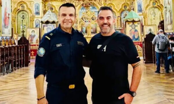 Ο Στέφανος Κωνσταντινίδης επισκέπτεται το Άγιο Όρος πριν την έναρξη της Super Κατερίνα
