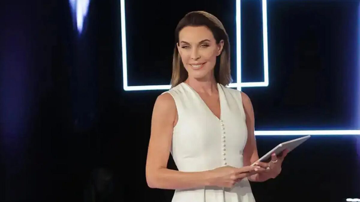 Τατιάνα Στεφανίδου για Power Talk: «Σκεφτήκαμε αν η τηλεόραση μπορεί να αναλάβει τον ρόλο του διαδικτύου»