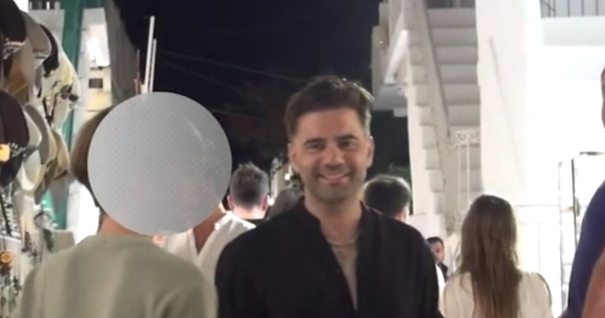 Θοδωρής Μαραντίνης: Στη Μύκονο με τον 17χρονο γιο του – Δείτε το βίντεο