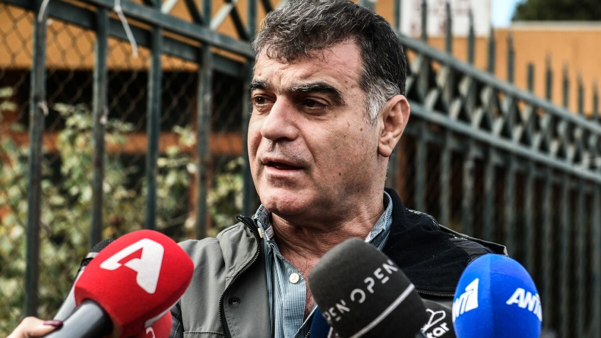 Βαξεβάνης προς Πλακιά: «Καμία ασυλία, καθώς δεν σέβεται ούτε τη θέση του»