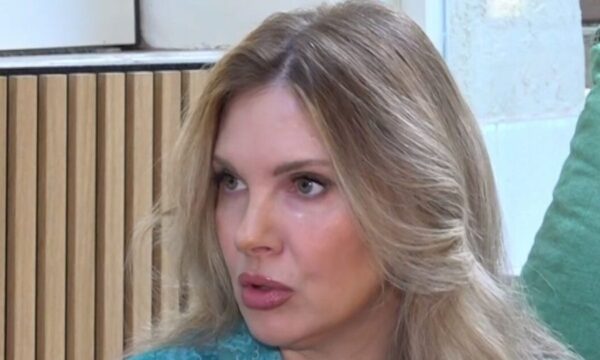 Χριστίνα Αλούπη: «Νιώθω ότι έχω και τον ρόλο του πατέρα – Πρέπει να αντιμετωπίσω καταστάσεις που με προβληματίζουν»