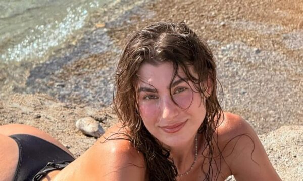 Χρύσα Μιχαλοπούλου: Η εικόνα που απαθανάτισε ο γιος της στις καλοκαιρινές τους εξορμήσεις