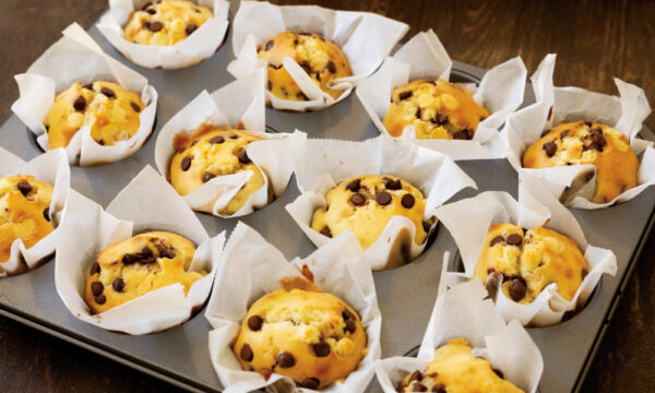 Βανίλιας muffins με κομματάκια σοκολάτας