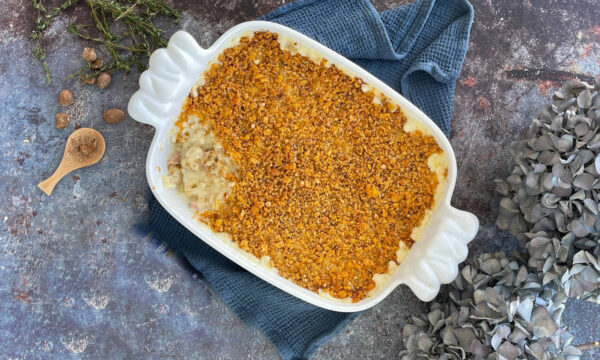 Mac n cheese με μπέικον και τραγανή επικάλυψη