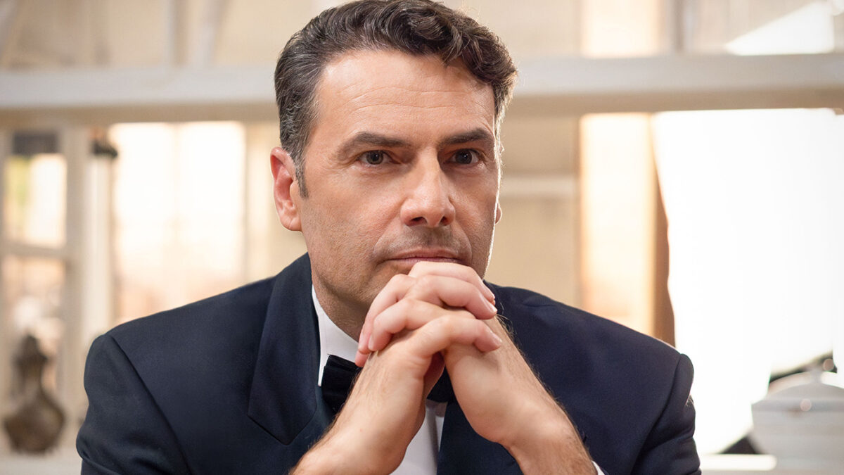 «Grand Hotel»: Το πορτρέτο του Διονύση Παναγόπουλου