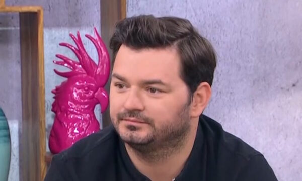 Γιάννης Απέργης: Η αποκάλυψη για τον ερχομό του τρίτου παιδιού του – «Δεν το σχεδιάσαμε, ήρθε»