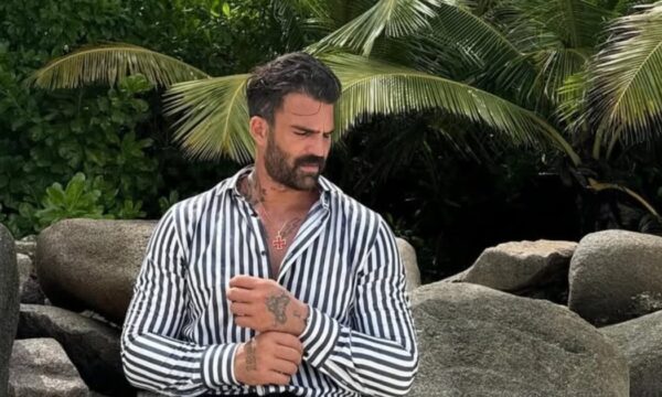Δημήτρης Αλεξάνδρου: «Το πιο υπέροχο που μπορεί να σου συμβεί σε γάμο είναι να είσαι καλεσμένος»