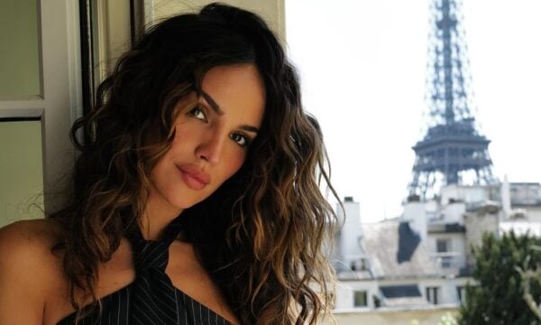 Eiza Gonzalez: Το κομψό updo της αποτελεί αριστούργημα τέχνης