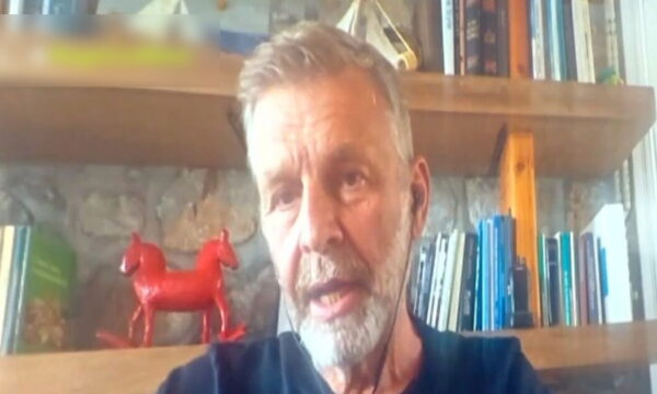 Απόστολος Γκλέτσος για τη συνάντησή του με τον «μαφιόζο»: «Έχω μείνει άναυδος – Γνώριζα έναν αξιόλογο οικογενειάρχη, μπεσαλή άνδρα, τον θαύμαζα»