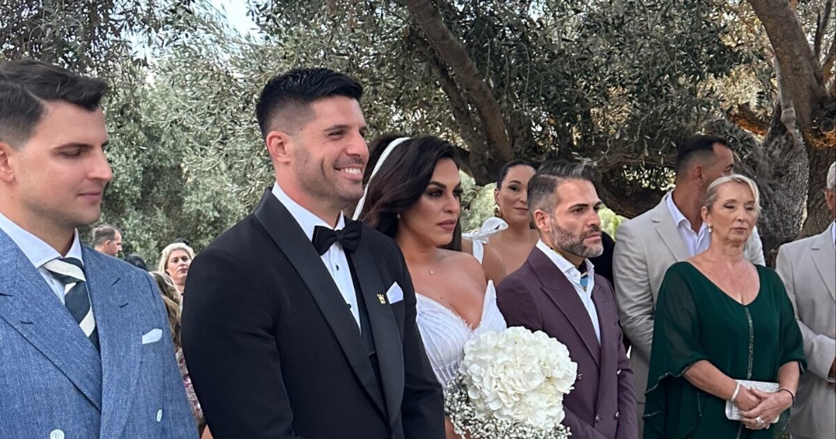 Ηλίας Δρούλιας – Droulias Brothers: Ένωσε τη ζωή του με τη σύντροφό του – Το γλέντι και οι παραδοσιακοί χοροί